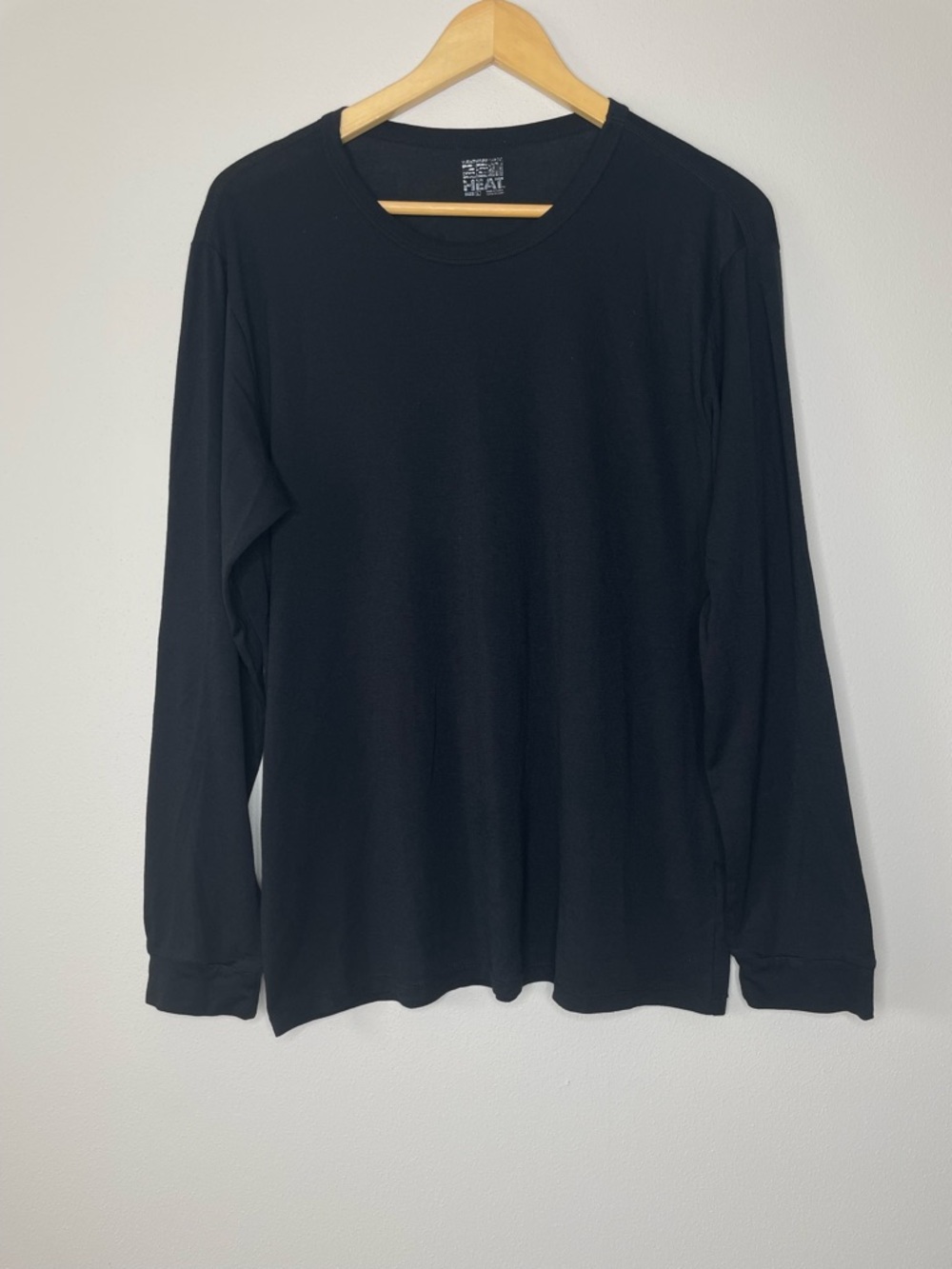 32 Degrees Men's Black Long Sleeve Weatherproof Heat Tee